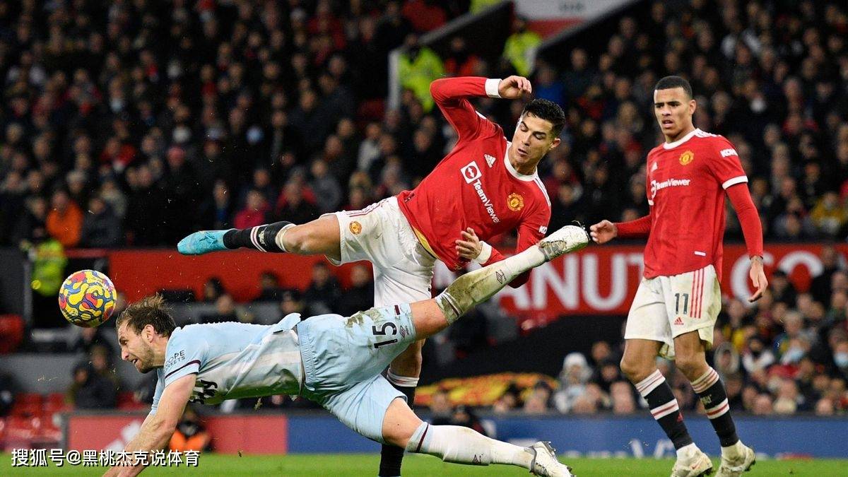 巴塞罗那内部会议纪要流出:冲刺阶段再遭质疑,英超使命明确,团队化学反应显著(拜仁与巴萨交手记录) 巴塞罗那内部会议纪要流出:冲刺阶段再遭质疑,英超使命明确,团队化学反应显著(拜仁与巴萨交手记录)